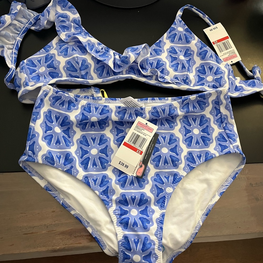 Brand New Vineyard Vines Swim Suit